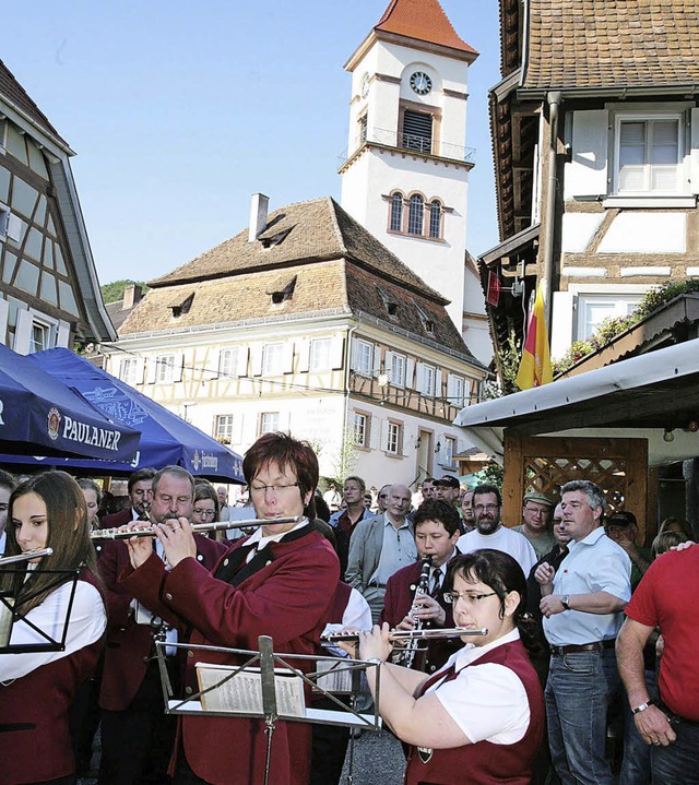 Mit Musik wird am 31. Mai das 31. Kirchbergfest erffnet.   | Foto: Decoux-Kone