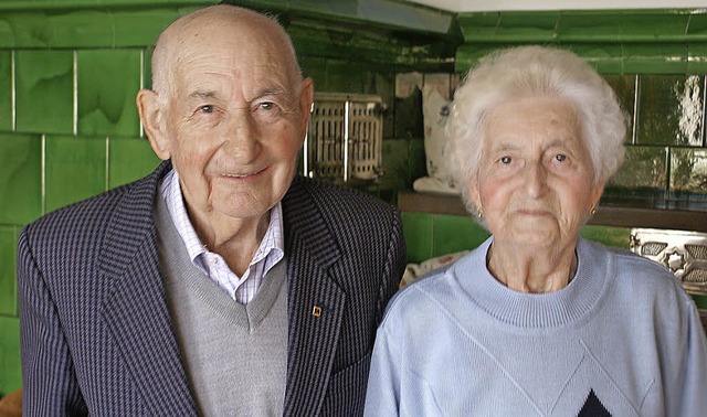 Sind jetzt 65 Jahre verheiratet: Heinrich und Irma Schindler.   | Foto: Probst
