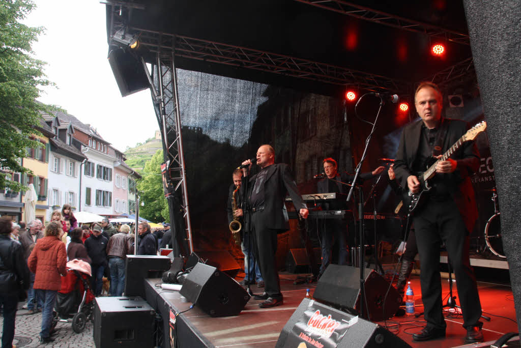 Heie Musik bei khlen Temperaturen gab es an den drei Tagen der Open-Air-Veranstaltung Wein und Musik in Staufen.