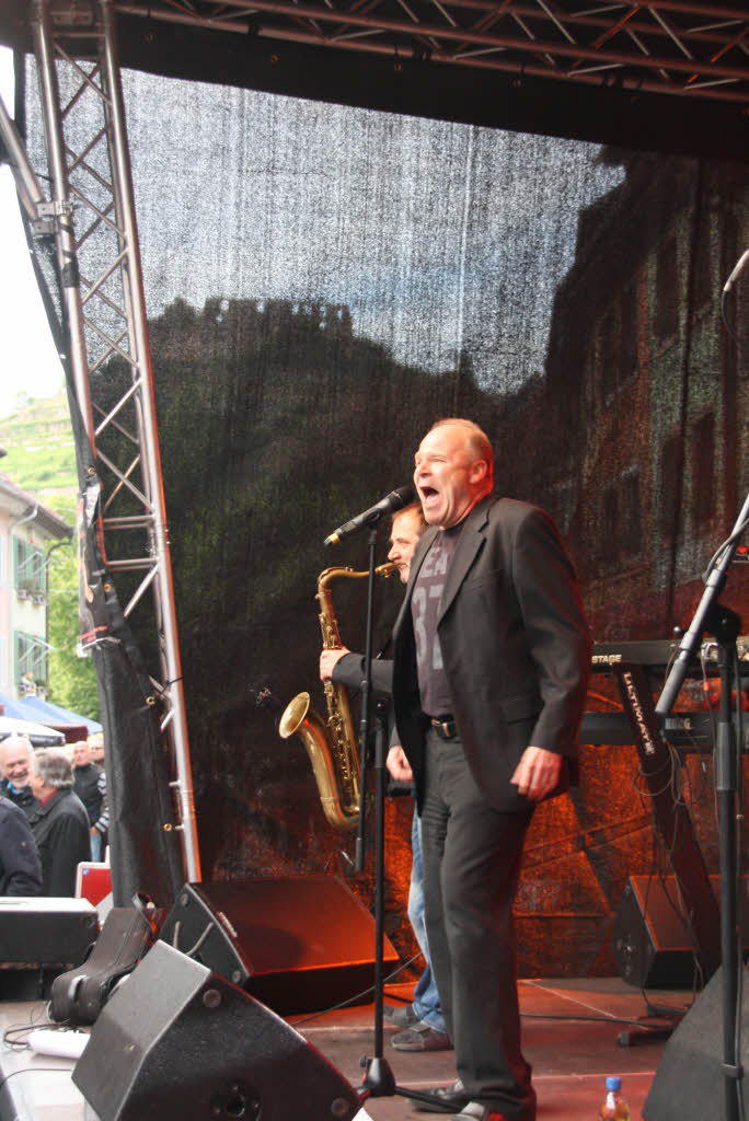 Heie Musik bei khlen Temperaturen gab es an den drei Tagen der Open-Air-Veranstaltung Wein und Musik in Staufen.