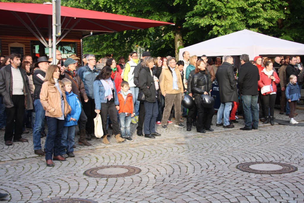 Heie Musik bei khlen Temperaturen gab es an den drei Tagen der Open-Air-Veranstaltung Wein und Musik in Staufen.