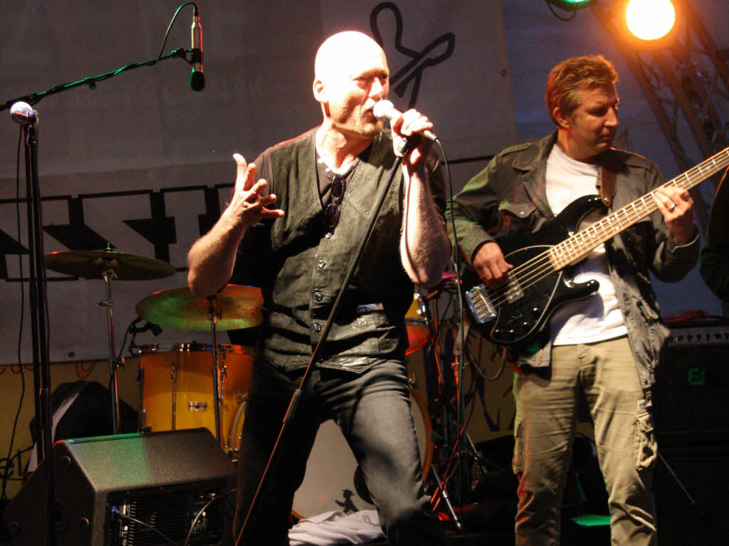 Heie Musik bei khlen Temperaturen gab es an den drei Tagen der Open-Air-Veranstaltung Wein und Musik in Staufen.