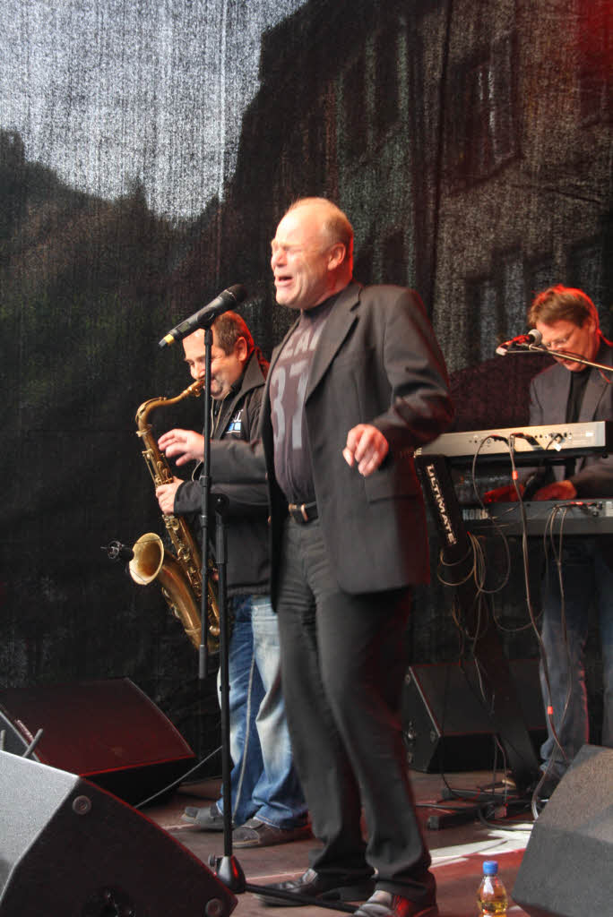 Heie Musik bei khlen Temperaturen gab es an den drei Tagen der Open-Air-Veranstaltung Wein und Musik in Staufen.