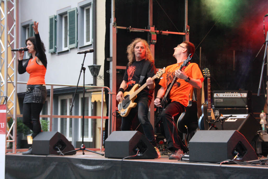 Heie Musik bei khlen Temperaturen gab es an den drei Tagen der Open-Air-Veranstaltung Wein und Musik in Staufen.