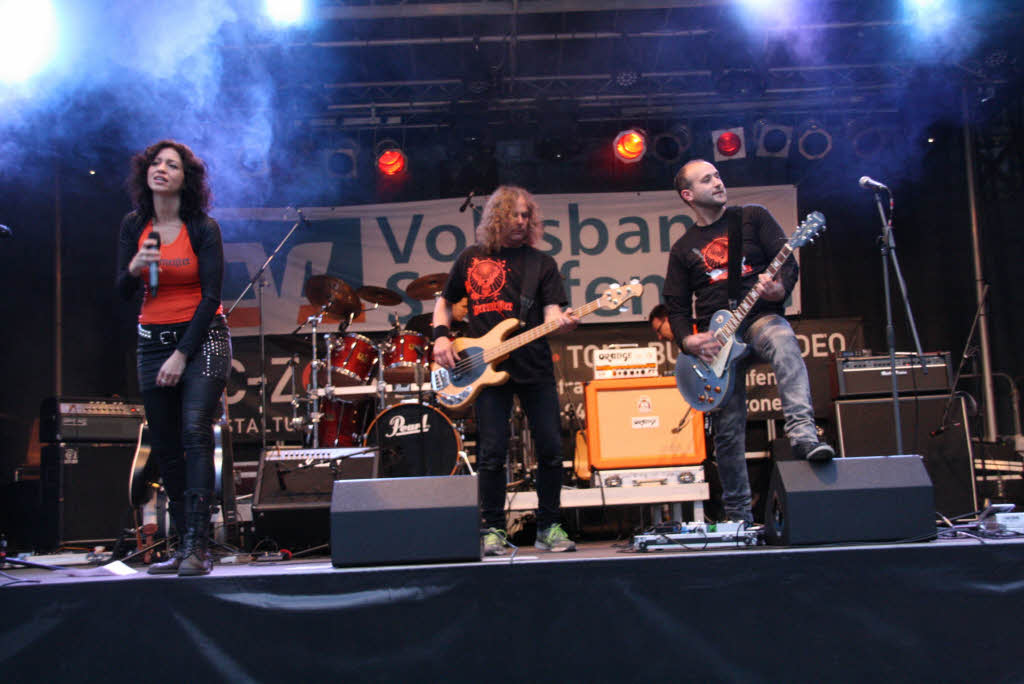 Heie Musik bei khlen Temperaturen gab es an den drei Tagen der Open-Air-Veranstaltung Wein und Musik in Staufen.