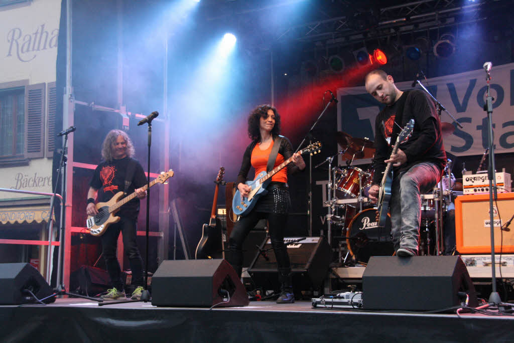 Heie Musik bei khlen Temperaturen gab es an den drei Tagen der Open-Air-Veranstaltung Wein und Musik in Staufen.