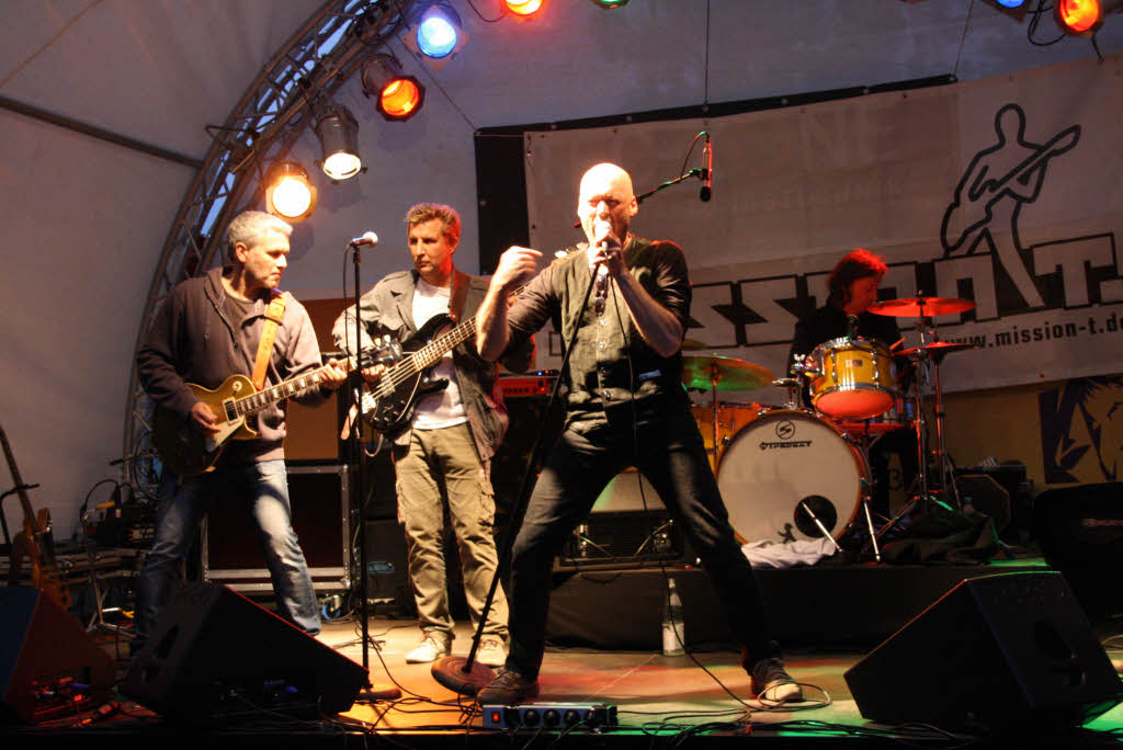 Heie Musik bei khlen Temperaturen gab es an den drei Tagen der Open-Air-Veranstaltung Wein und Musik in Staufen.