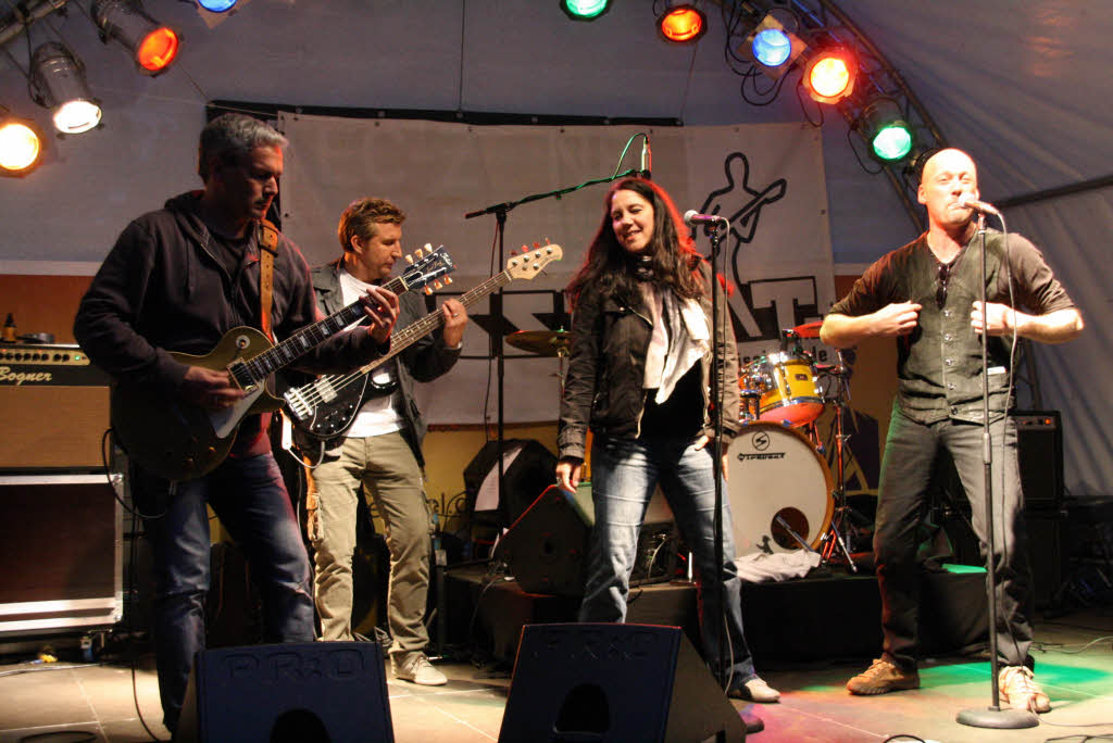 Heie Musik bei khlen Temperaturen gab es an den drei Tagen der Open-Air-Veranstaltung Wein und Musik in Staufen.