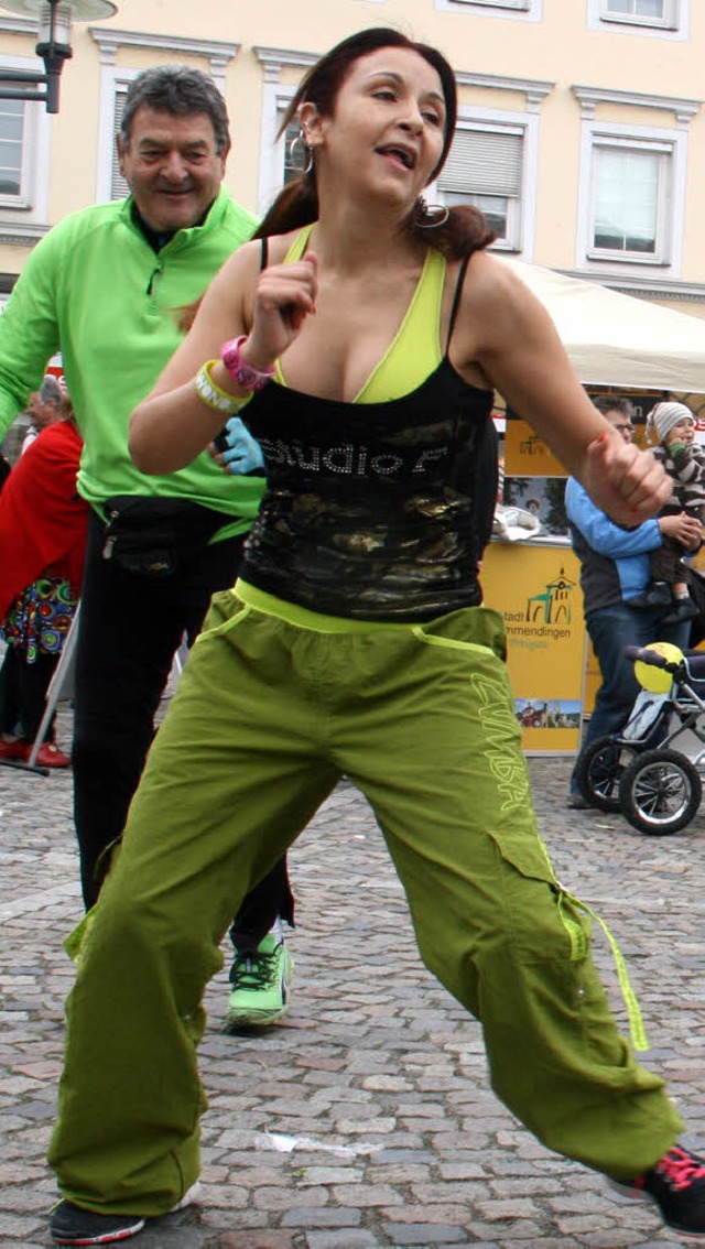 Zumba, der neue Tanz fr Sportliche.  | Foto: Gerda Oswald