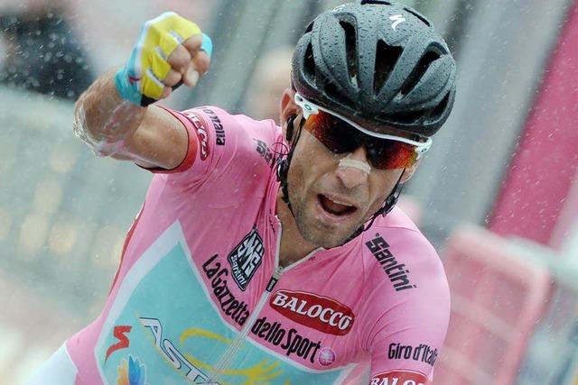 Nibali beißt sich tapfer durch – und gewinnt den Giro