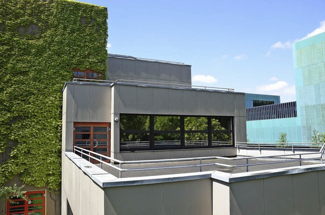 Hebel-Gymnasium: Auf der Terrasse wird...enen Treppenhausturm angebaut werden.   | Foto: Nikolaus Trenz