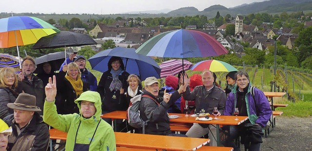 Regen? Na und? Die Wanderer amsierten sich trotzdem.   | Foto: privat