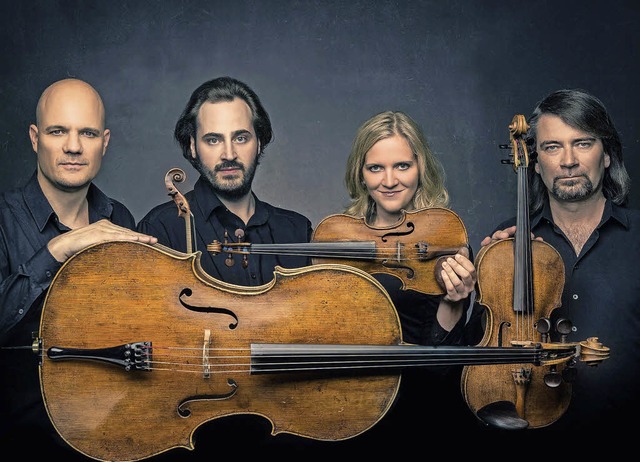 Vineta Sareika (Violine),Gregor Sigl (...iola) und Eckart Runge (Violoncello).   | Foto: Veranstalter