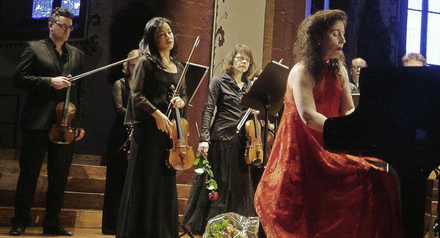 Ein Mozart-Fest zelebrierten das Kamme...asel und die Pianistin Angela Hewitt.   | Foto: Roswitha Frey