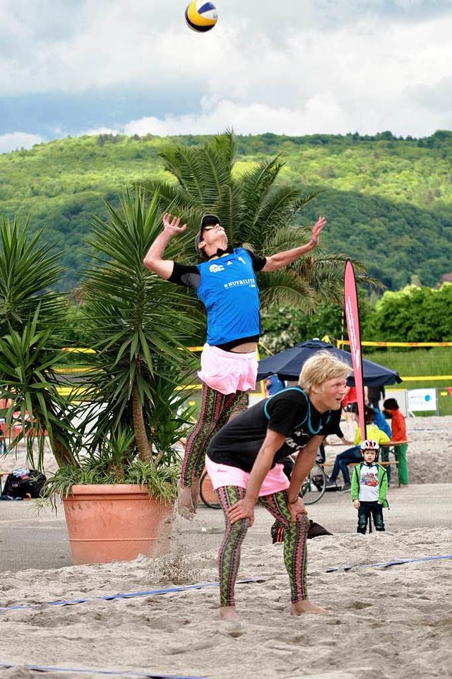 Die Beachvolleyballer, hier Markus Sie...urger Turnerschaft und der Sport-Uni.   | Foto: CLEMENS WIEDENMANN