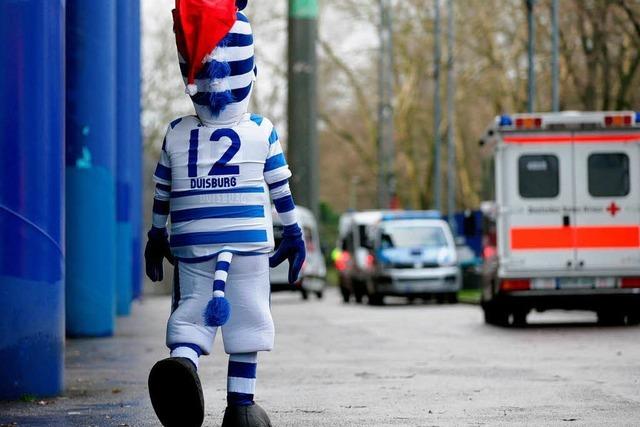 MSV Duisburg ohne Lizenz - Ausschreitungen am Stadion