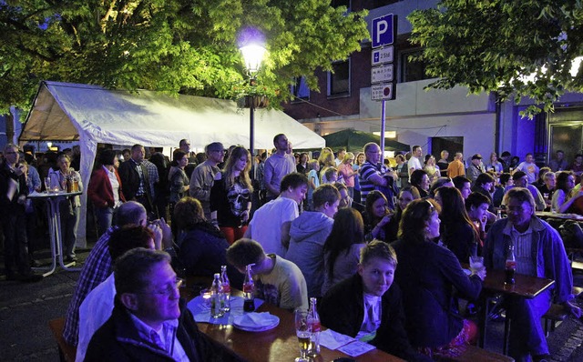 Elzacher Rocksommer 2012 auf dem Nikolausplatz  | Foto: Gutjahr