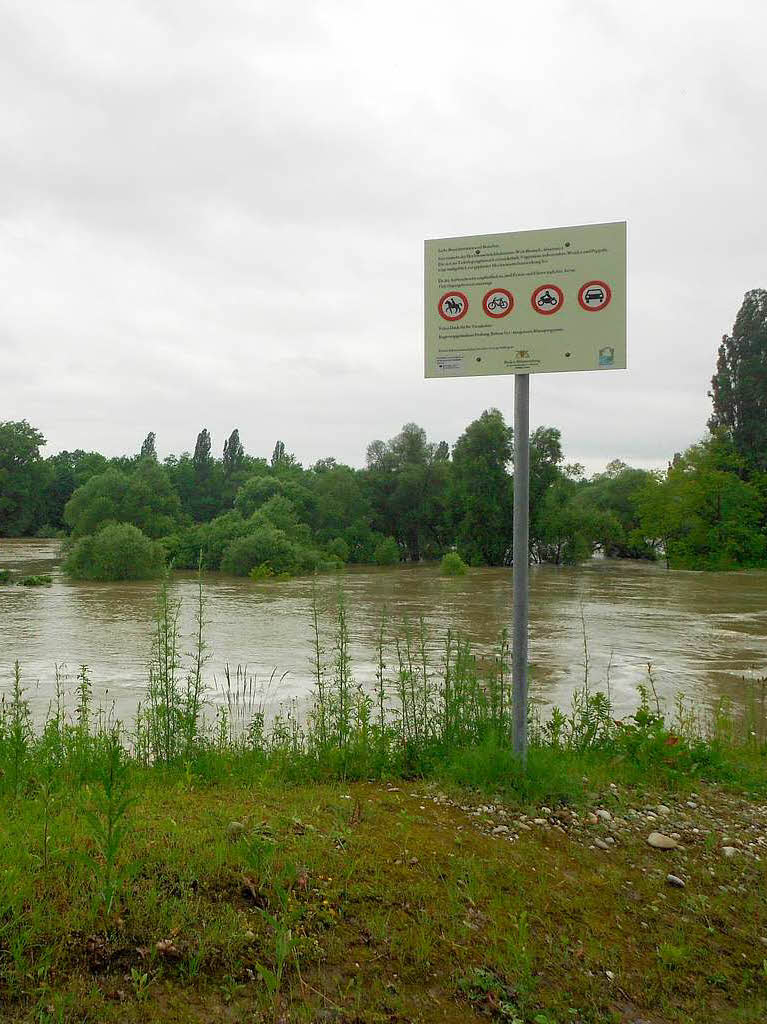 Das Hochwasser an der Kander und am Rhein, wie es die BZ-Redakteure und unsere Leser sahen.