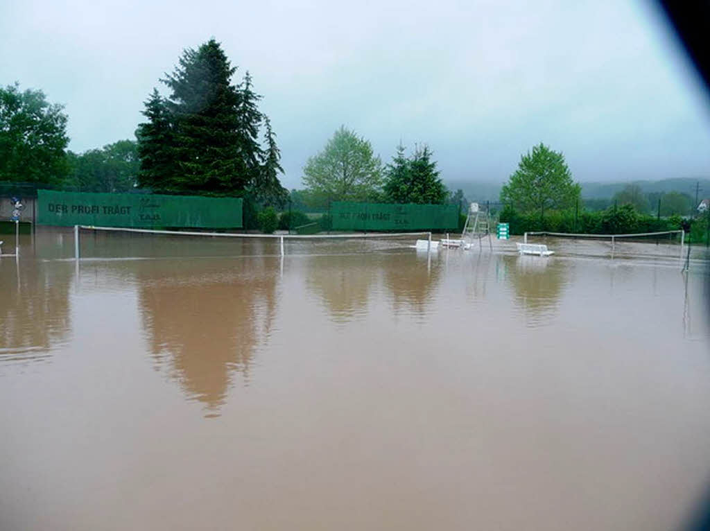 Das Hochwasser an der Kander und am Rhein, wie es die BZ-Redakteure und unsere Leser sahen.