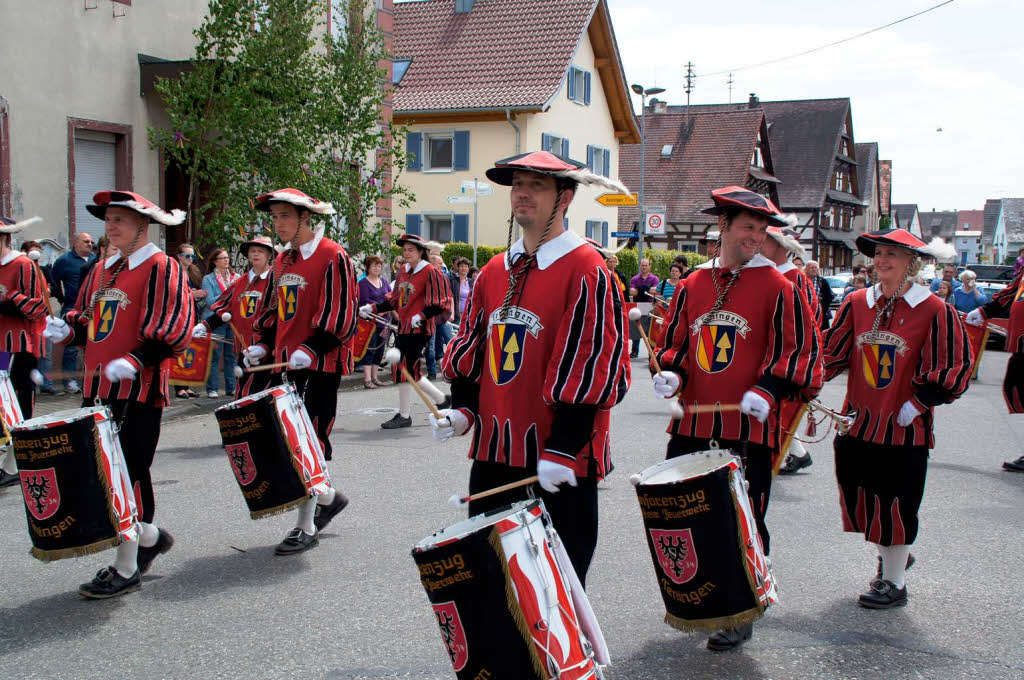 Festumzug beim Fanfarenzug Weisweil