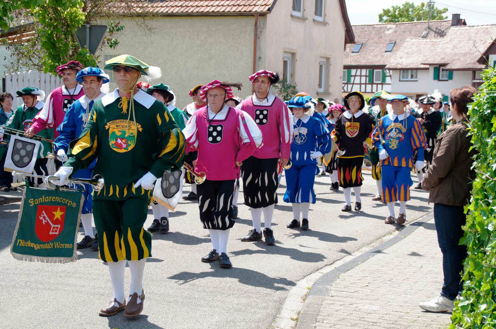 Festumzug beim Fanfarenzug Weisweil