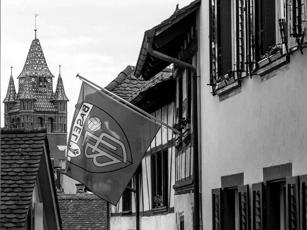 Schwarz-weiß steht Basel gut. Schwarz-weiß steht Basel gut.