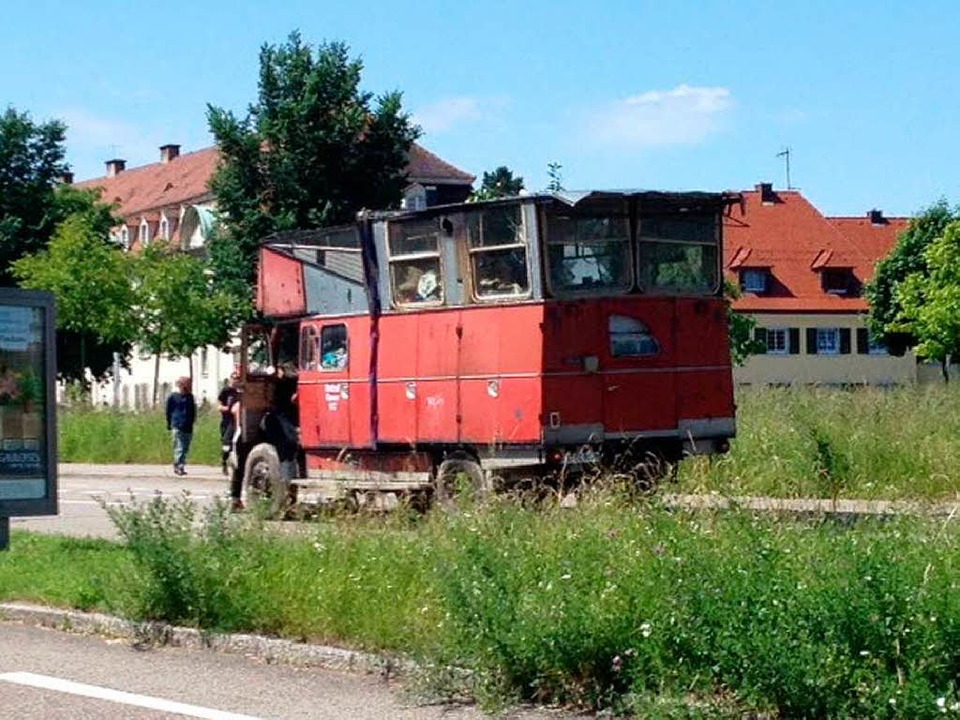 Abzug der Wagenburgler: Das Gelnde &#...en&#8220; in Freiburg ist wieder frei.  | Foto: Weik