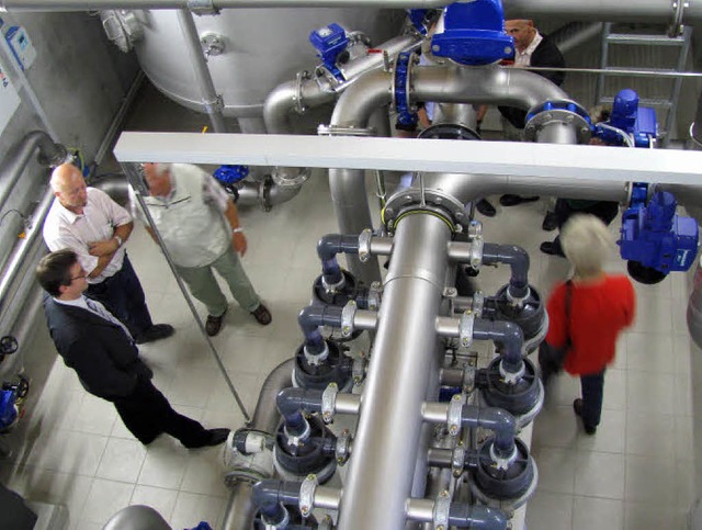 An Trinkwasser fehlt es Mnstertal nic... Wasserwerken zu den Endverbrauchern.   | Foto: Manfred Lange