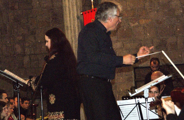 Solistin Anne Czichowsky und Klaus Kun...ner mitreienden Konzertauffhrung.     | Foto: Hrovje Miloslavic
