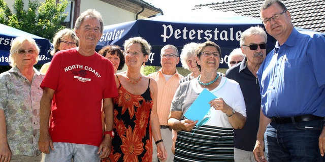 Groer Bahnhof zum kleinen Jubilum: D...r das bisher Geleistete in der Stadt.   | Foto: Werner Schnabl