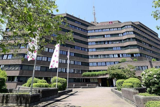 Stadtverwaltung mietet fast 10.000 Quadratmeter im Telekom-Gebude an