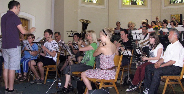 Intensiv bereiten sich der Kirchenchor...s Ebner auf ihr Jubilumskonzert vor.   | Foto: michael gottstein