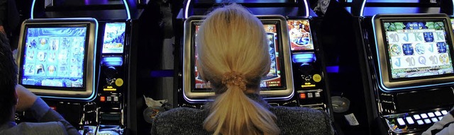 Auch wer Geldspielautomaten betreibt, soll knftig mehr bezahlen.   | Foto: dapd