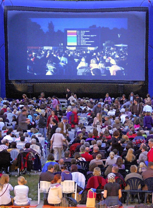Voll besetzte Zuschauerrnge wnschen ...erk Openair 2013 im Dreilndergarten.   | Foto: Lauber