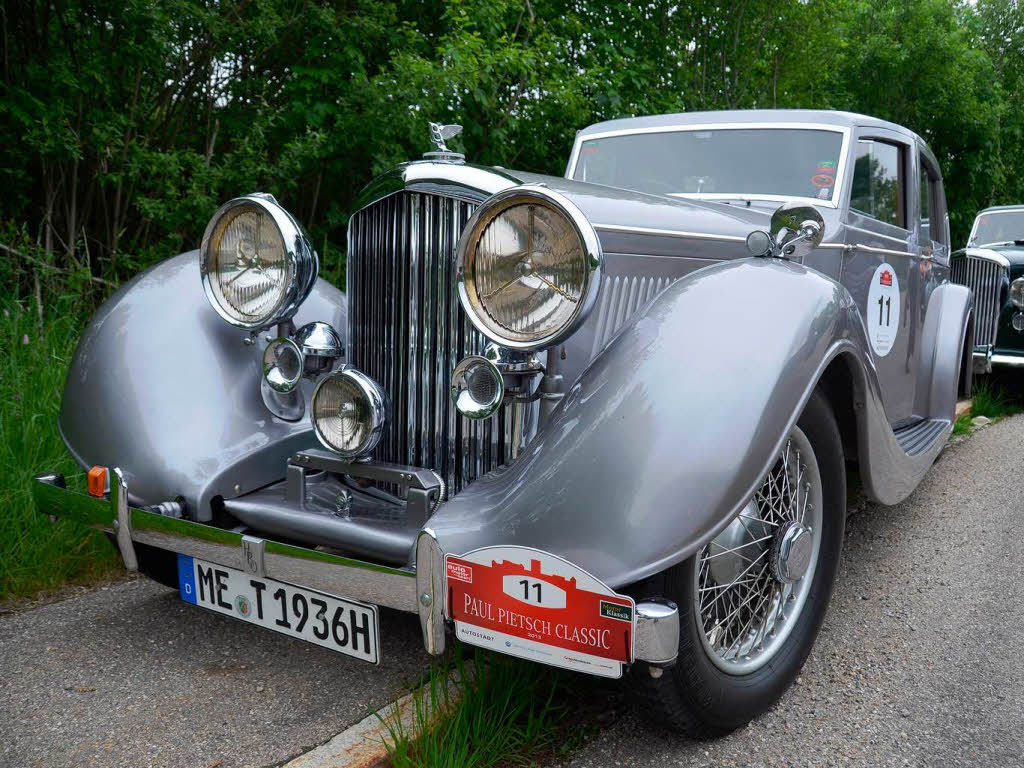 Jede Menge Traumwagen: Bei der Oldtimerrallye Paul-Pietsch-Classic fahren 102 Automobilklassiker durch den Schwarzwald. Jede Menge Traumwagen: Bei der Oldtimerrallye Paul-Pietsch-Classic fahren 102 Automobilklassiker durch den Schwarzwald.