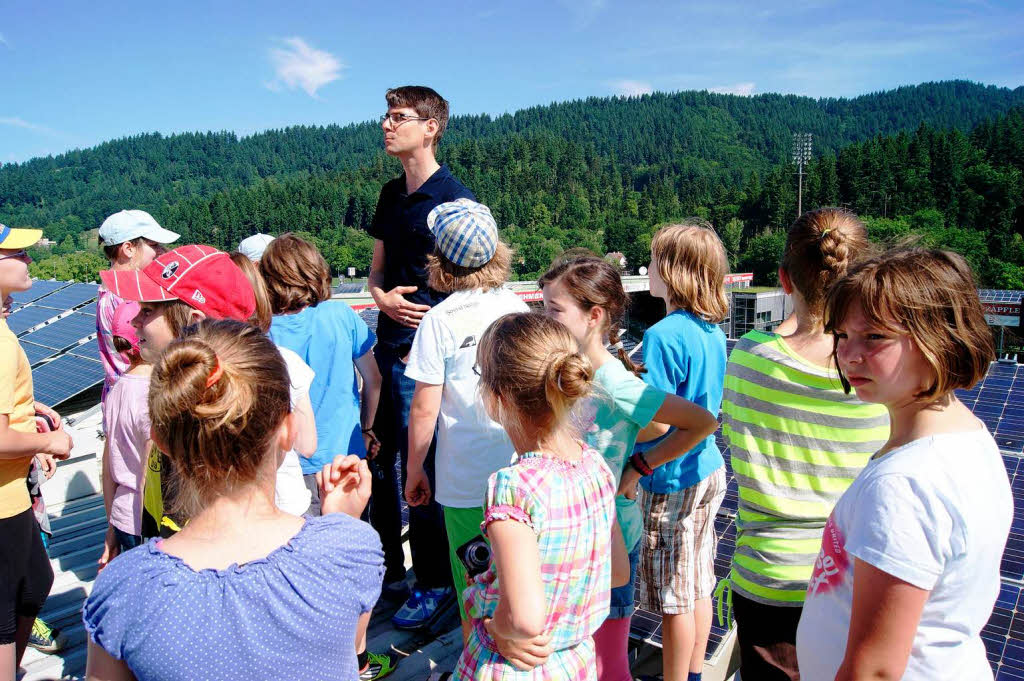 (Fast) alleine im Mage-Solar-Stadion: Grundschüler aus Bachheim-Unadingen. (Fast) alleine im Mage-Solar-Stadion: Grundschüler aus Bachheim-Unadingen.