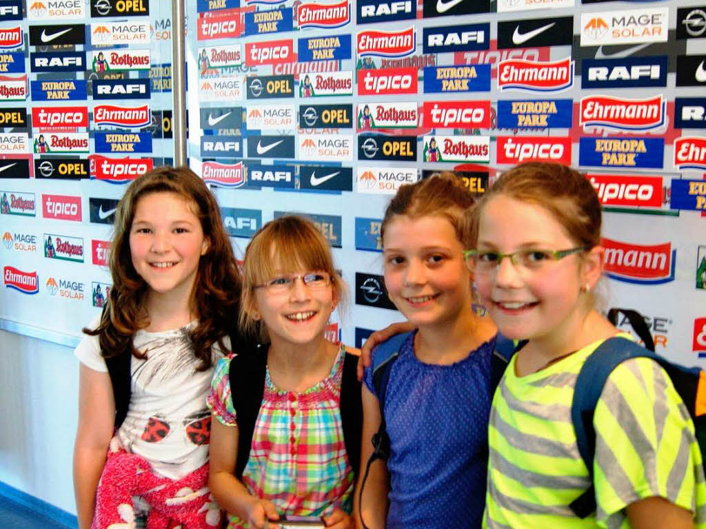 (Fast) alleine im Mage-Solar-Stadion: Grundschüler aus Bachheim-Unadingen. (Fast) alleine im Mage-Solar-Stadion: Grundschüler aus Bachheim-Unadingen.