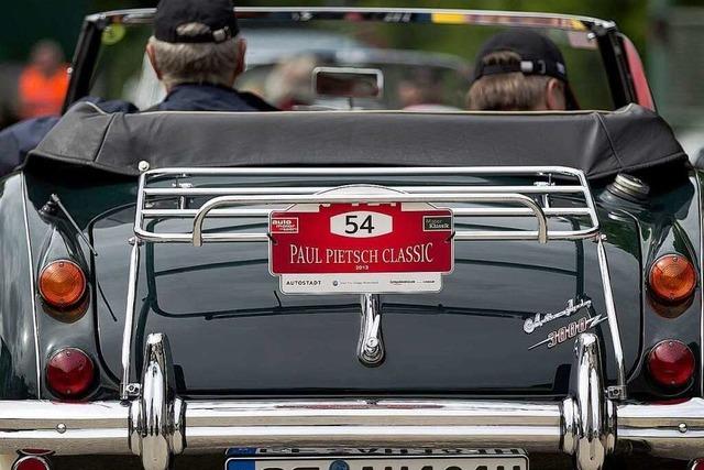 Fotos: Oldtimerrallye rollt durch das Elztal