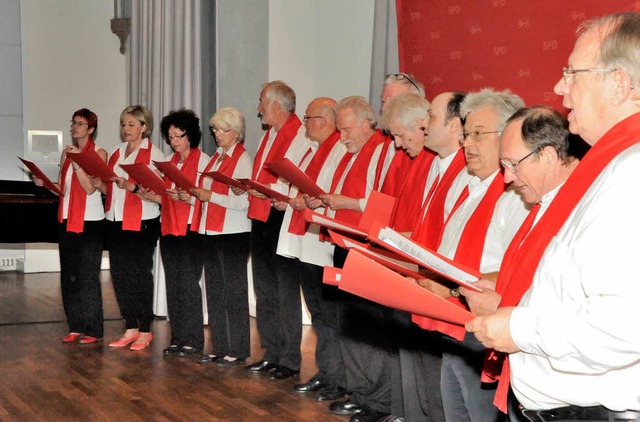 Neu formiert  prsentierten sich unter...ur Sonne zur Freiheit&#8220; zu singen  | Foto: Markus Zimmermann               