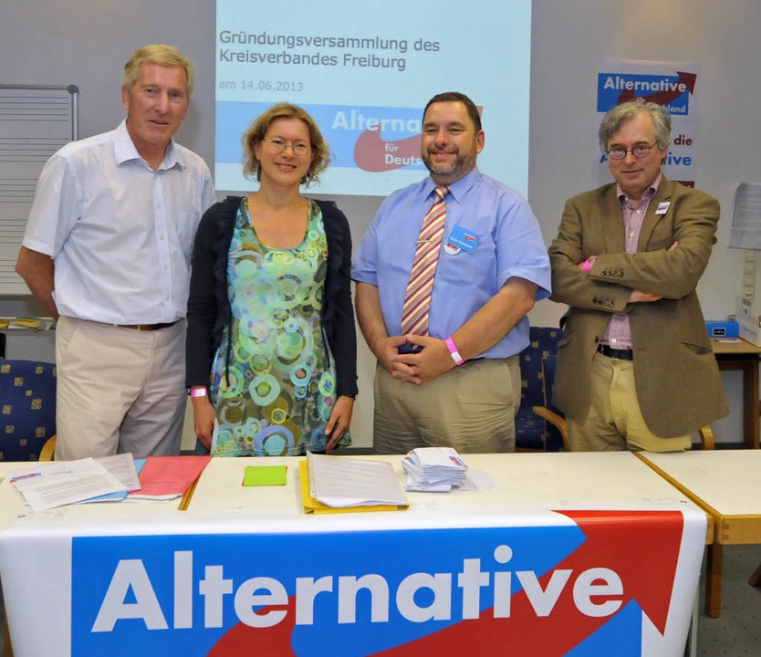 Der Vorstand der AfD Freiburg (v.l.n.r...sprecher) und Ronald Asch (Beisitzer).  | Foto: Michael Bamberger