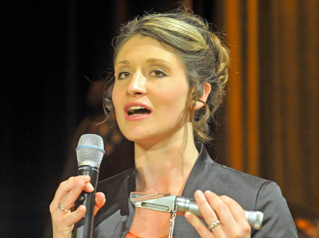 Die vorletzte Fragerunde. Marie-Luise Wolf Die vorletzte Fragerunde. Marie-Luise Wolf