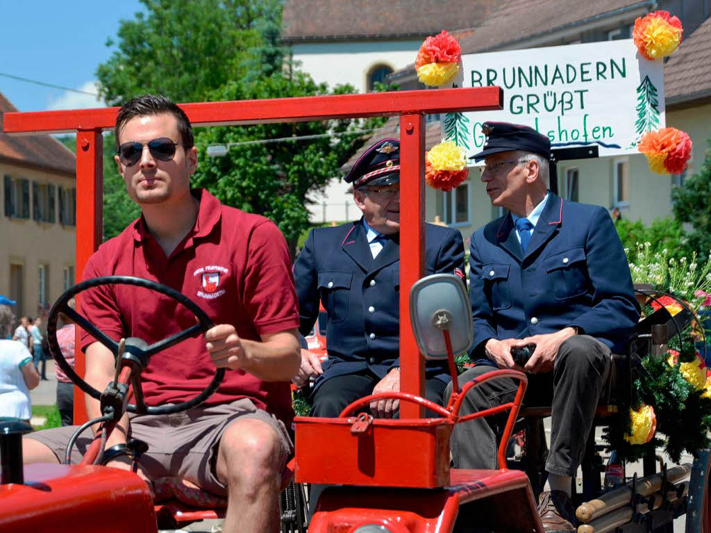 Glückwünsche kamen auch aus Brunnadern Glückwünsche kamen auch aus Brunnadern