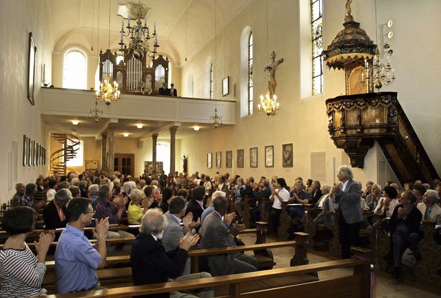 Volle Kirche  und viel Applaus fr Joh...l) und Johannes Sondermann (Trompete)   | Foto: Marion Pfordt