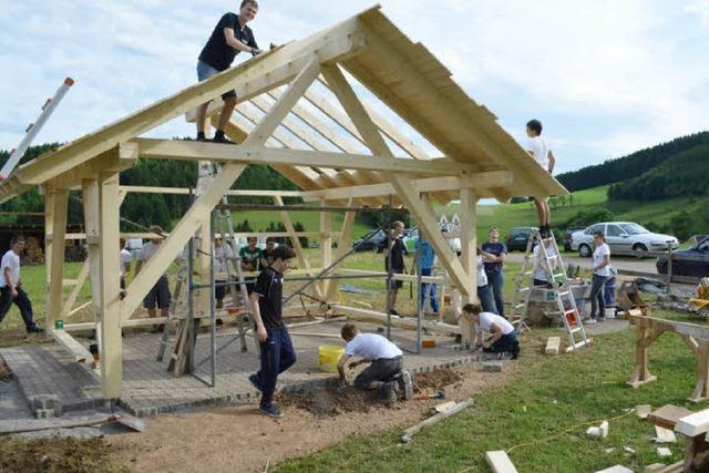 72-STUNDEN-AKTION: Ein Holzhaus im Uhlsbach