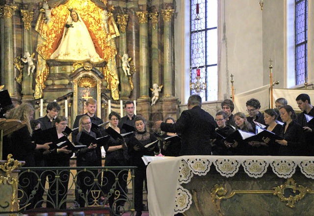 Der Kammerchor der Hochschule fr Musi...dt-Jensen begeisterte sein Publikum.    | Foto: Martina Meyer