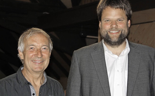 Wechsel: Bernd Mugrauer (rechts) lst ... Rektor der Grundschule Strittmatt ab.  | Foto: Katja Mielcarek