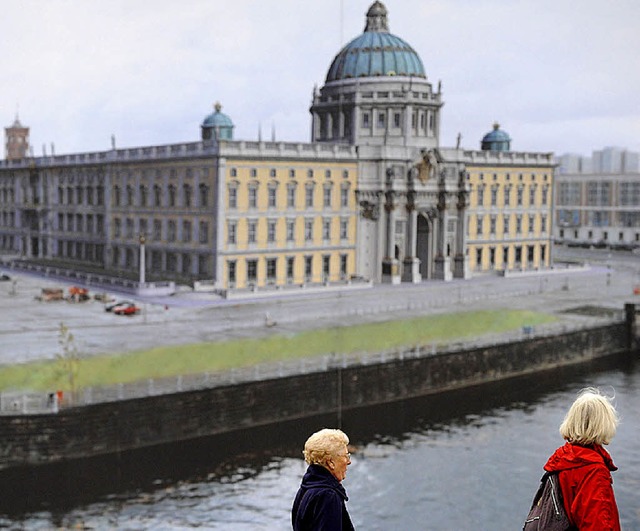 So wird es einmal aussehen, das wieder erbaute Berliner Stadtschloss.   | Foto: AFP
