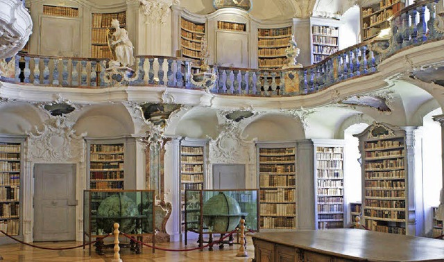 Sehenswert: die Klosterbibliothek in St. Peter.   | Foto: C. John