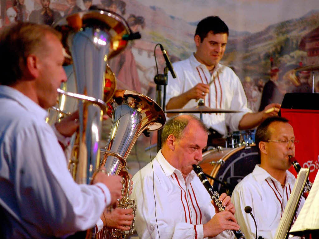 Rauschendes Fest: Impressionen vom Jubilumswochenende der Trachtenkapelle Altenschwand
