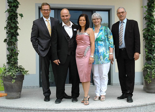 ber die  Erffnung der Firma TFT Baue...rtreter Georg Kirschbaum (von links).   | Foto: Brigitte Chymo